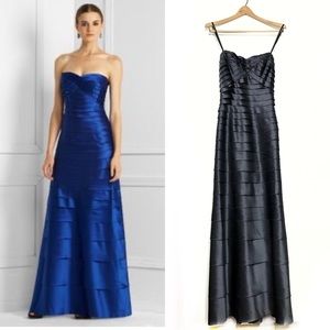 NWT BCBGMaxAzria Strapless Bandage Layers Formal Maxi Dress Size 0 Petite
